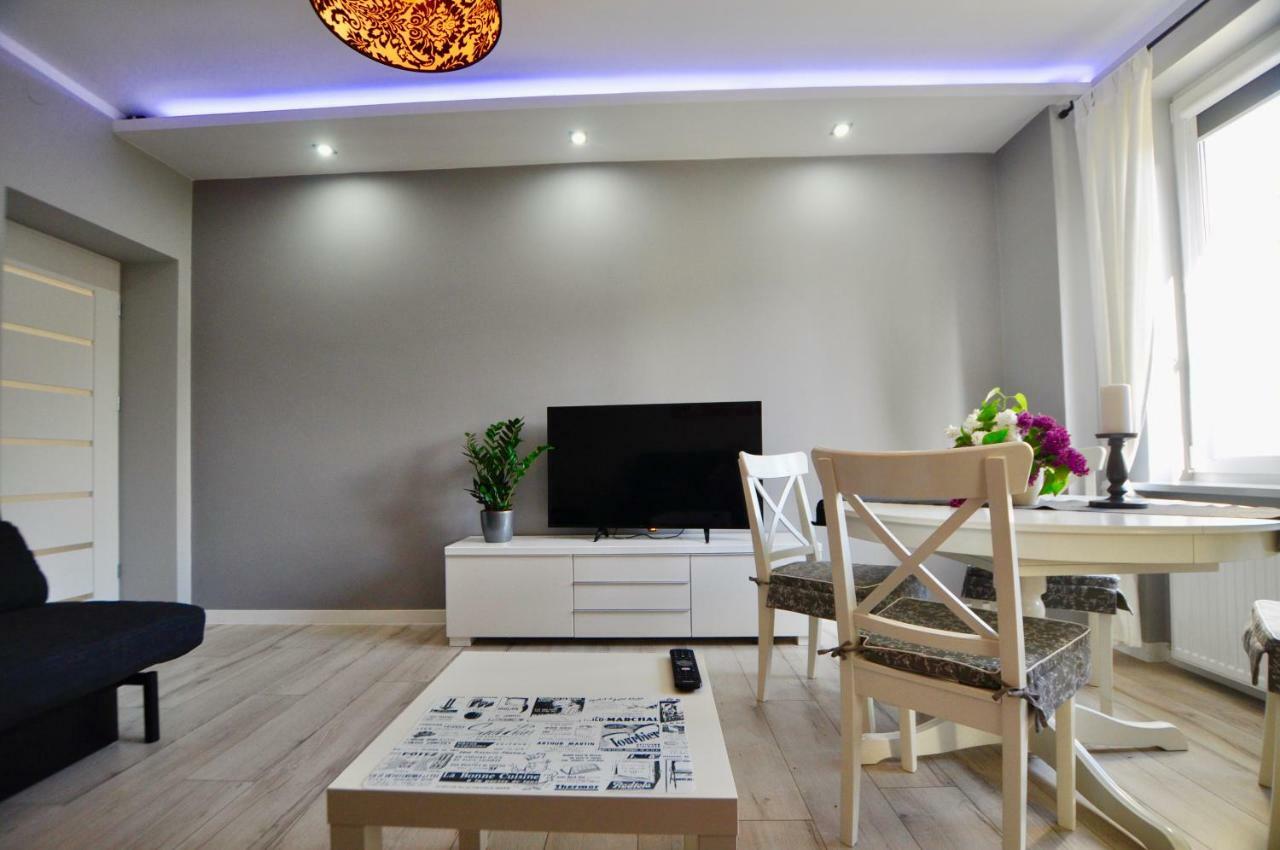 Apartament Grey Busko-Zdrój Dış mekan fotoğraf